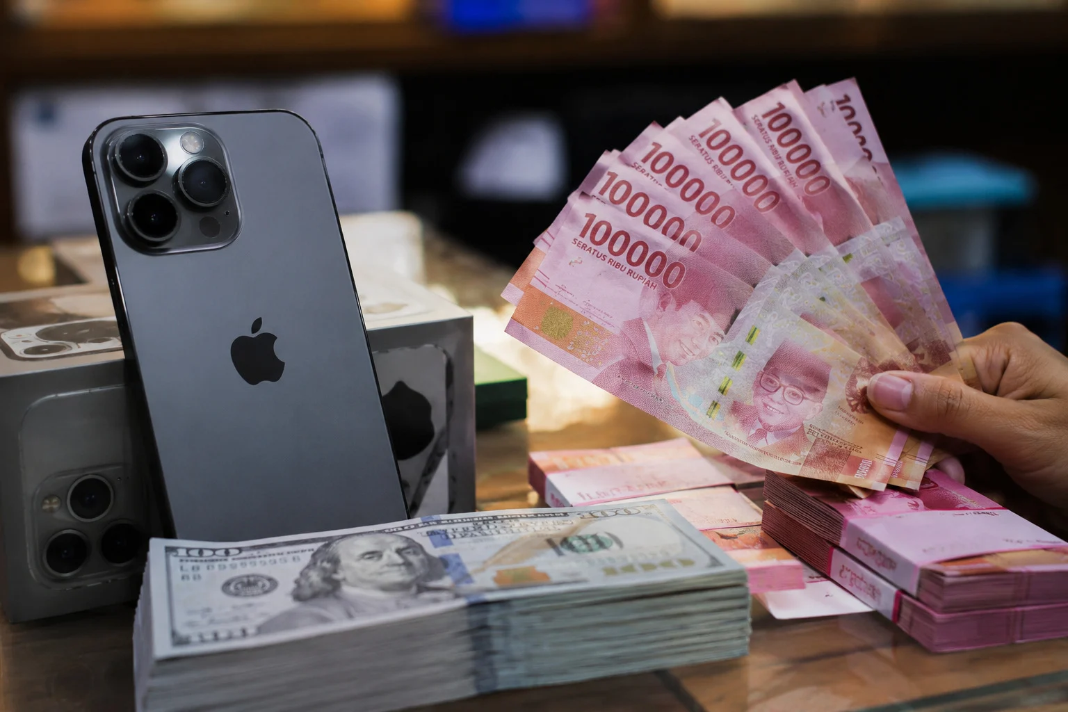 Dolar AS Tembus Rp18.000, Harga HP di Indonesia Terancam Makin Mahal – Ancaman Besar Bagi Pembeli